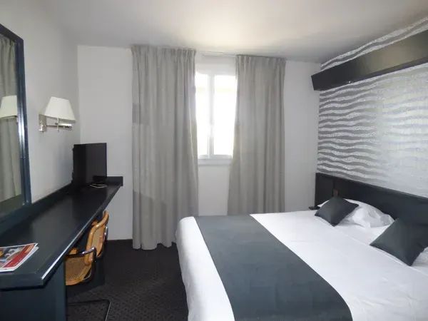 Brit Hotel Confort (groupes)
