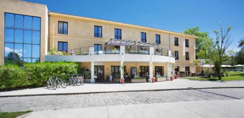Suite Home Aix en Provence Sud