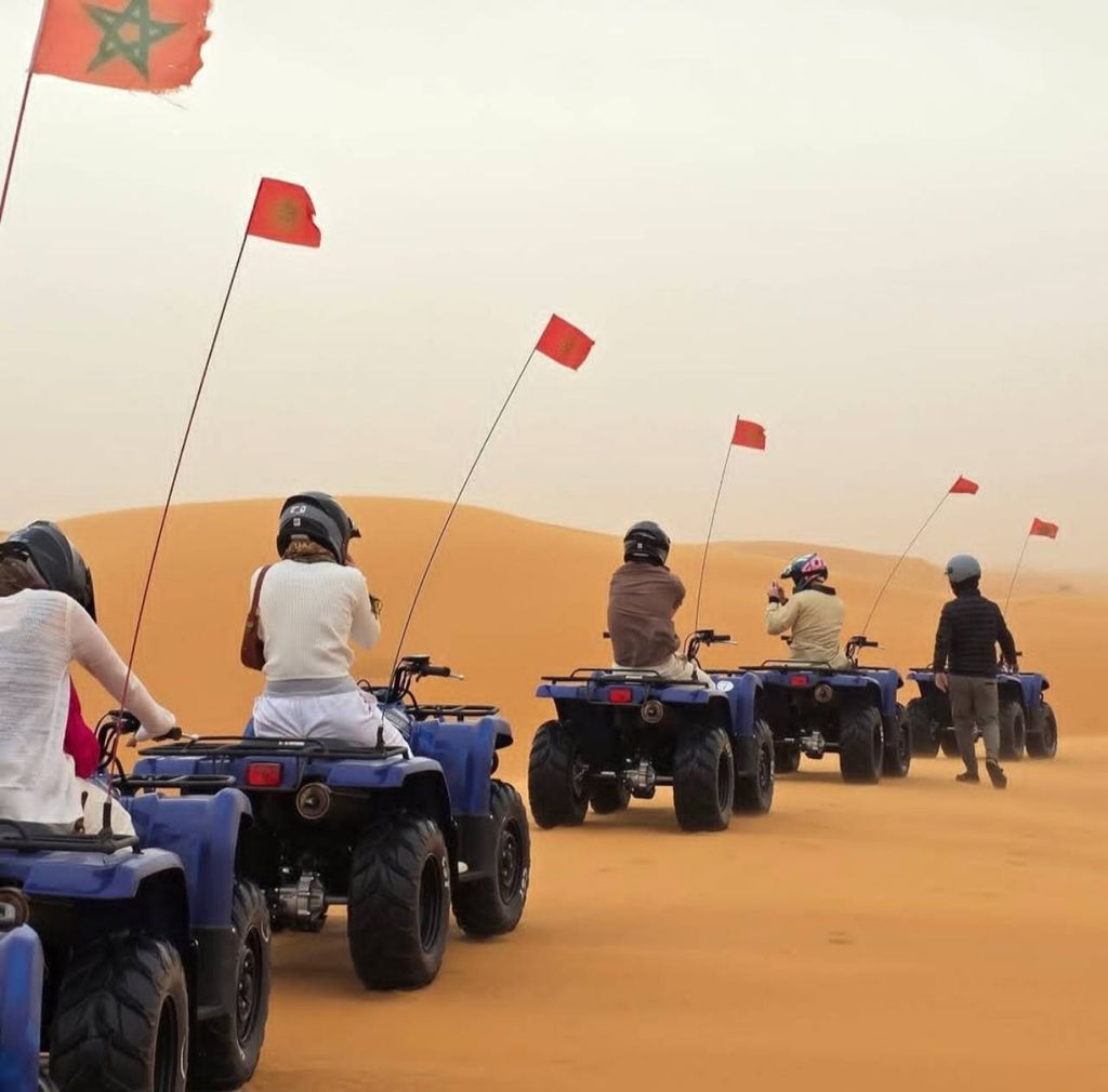 Desert King qauds buggy adventures